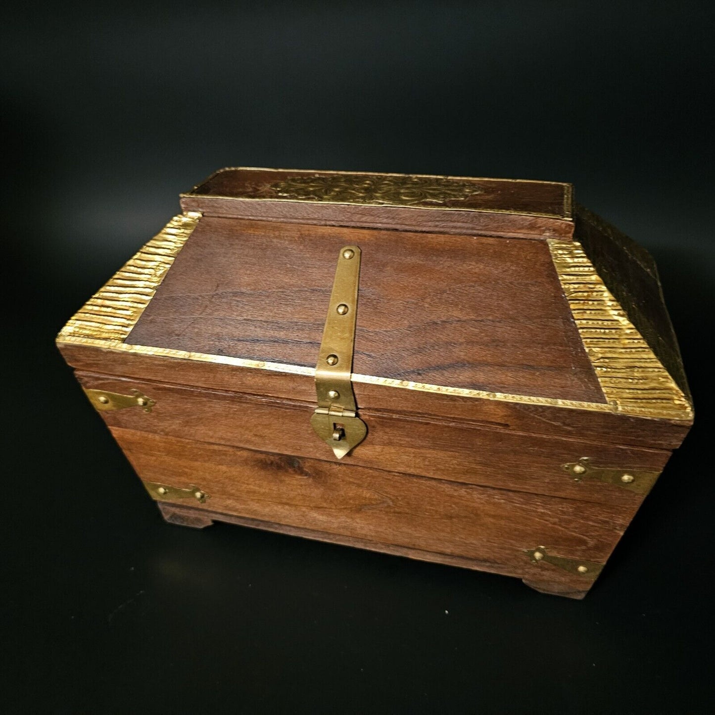 13″ Colonial Style Tea Caddy with Brass Accents