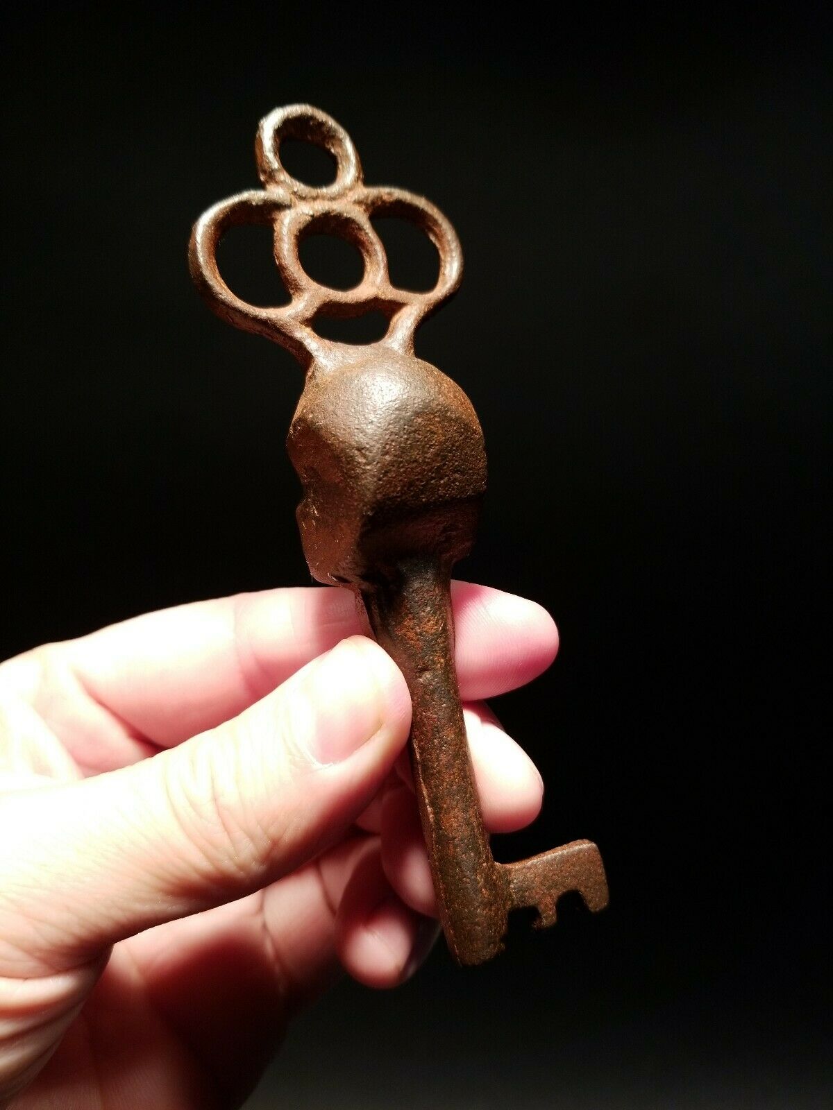 Antique Vintage Style Cast Iron Skull Skeleton Key - Early Home Decor