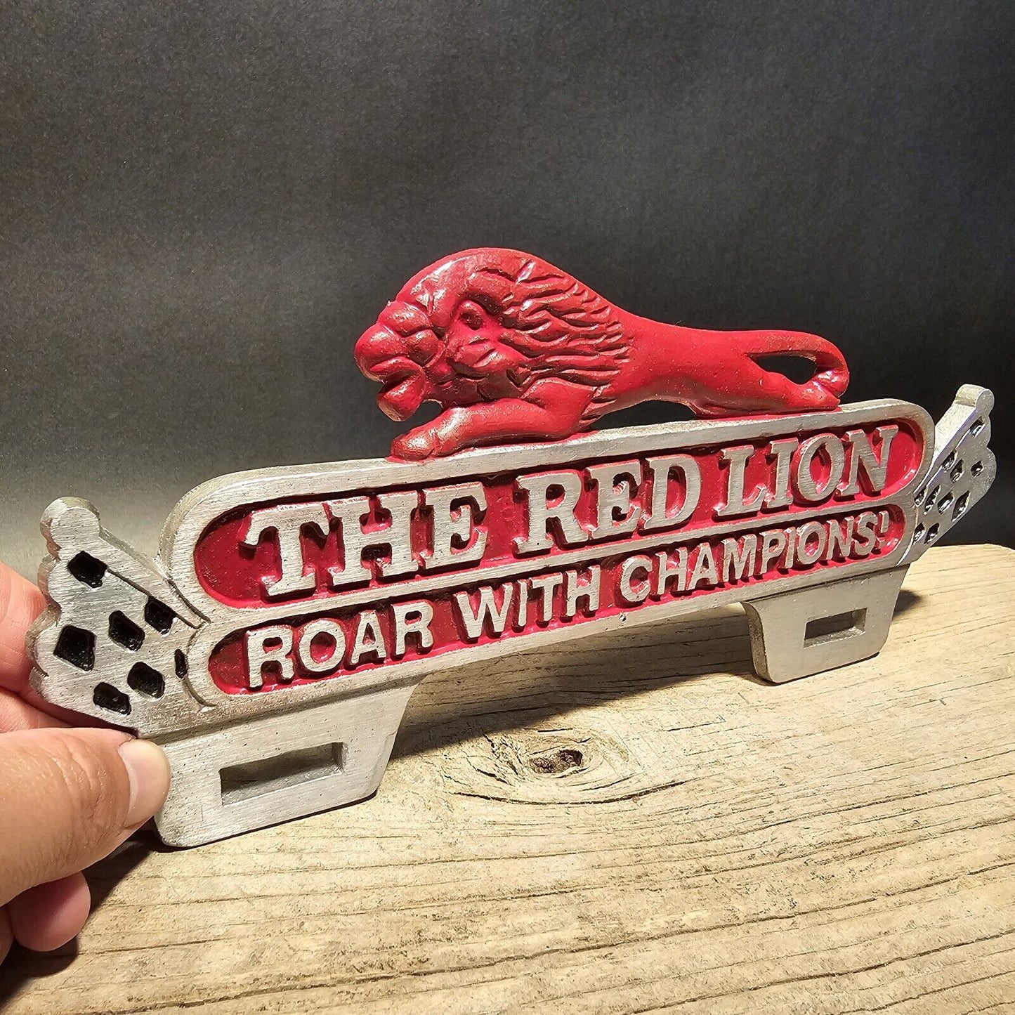 Antique Vintage Style Aluminum Red Lion License Plate Fob Topper